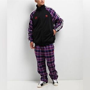 NWT!!! Korn X Adidas Reversible Tracksuit!
Size XS - SOLD OUT!!!